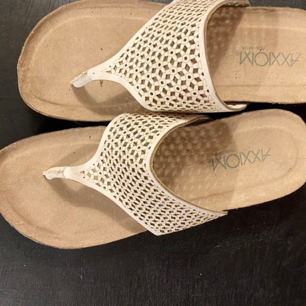 BEAUTIFUL SANDALS